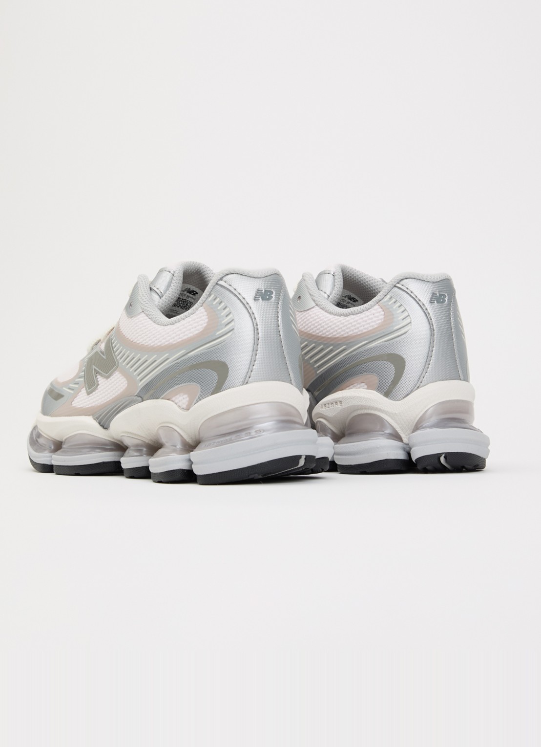New Balance 2000 sneaker van mesh met logo - achterkant 5 lichtgrijs