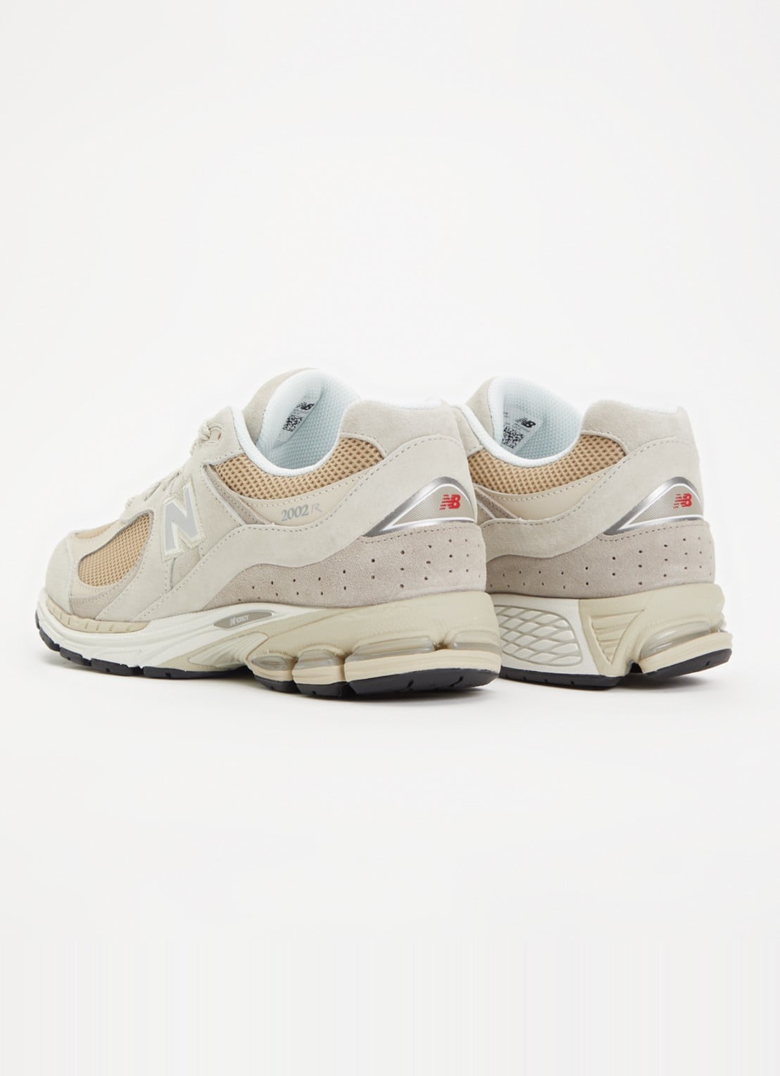 New Balance 2002 sneaker met suède details - achterkant 4 beige