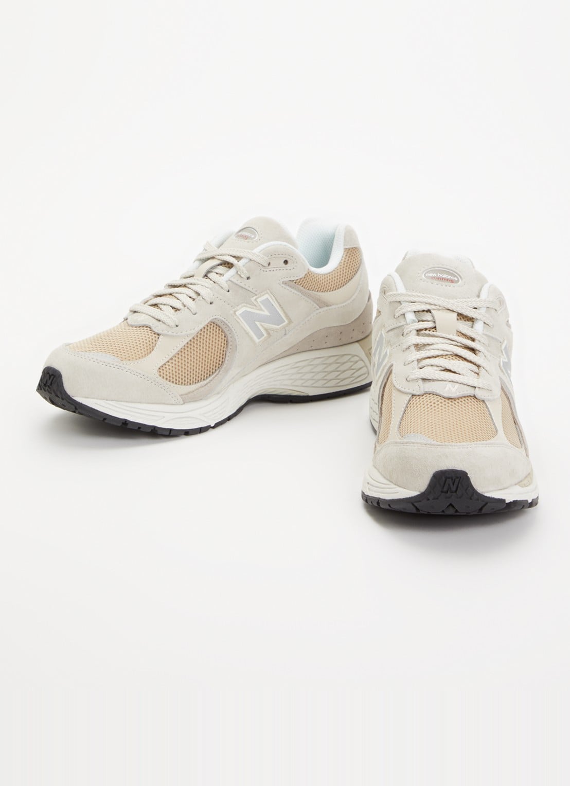New Balance 2002 sneaker met suède details - detail beige