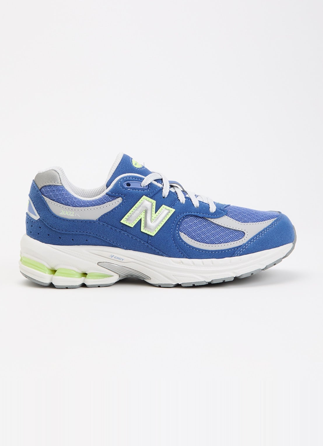 New Balance 2002R sneaker met mesh details - voorkant 2 blauw