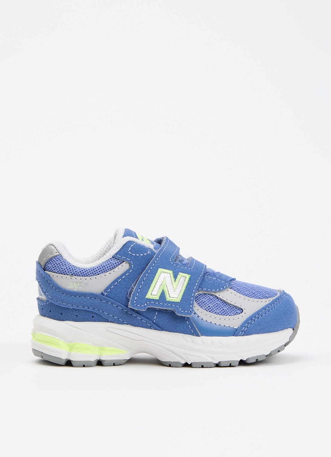 New Balance 2002R sneaker met mesh details - voorkant blauw