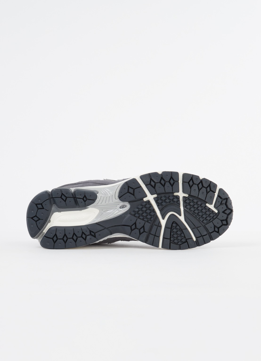 New Balance 2002R sneaker met suède en mesh details - detail 4 grijs