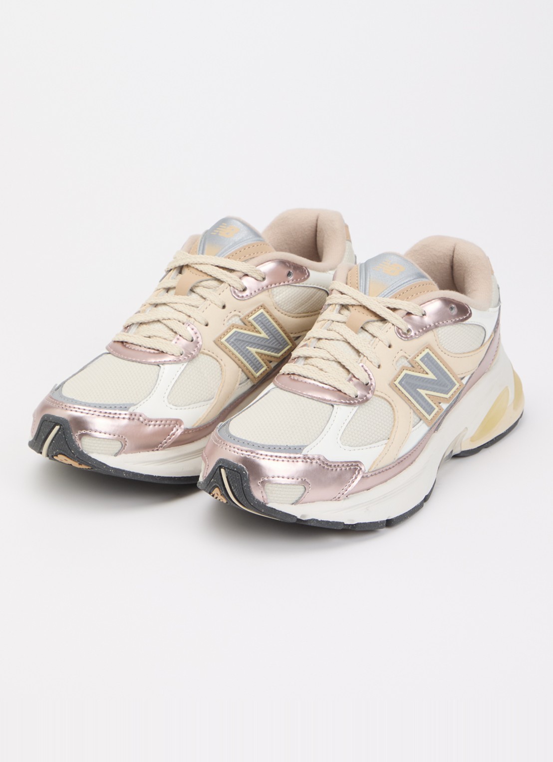 New Balance 2010 sneaker met mesh details - detail 2 beige
