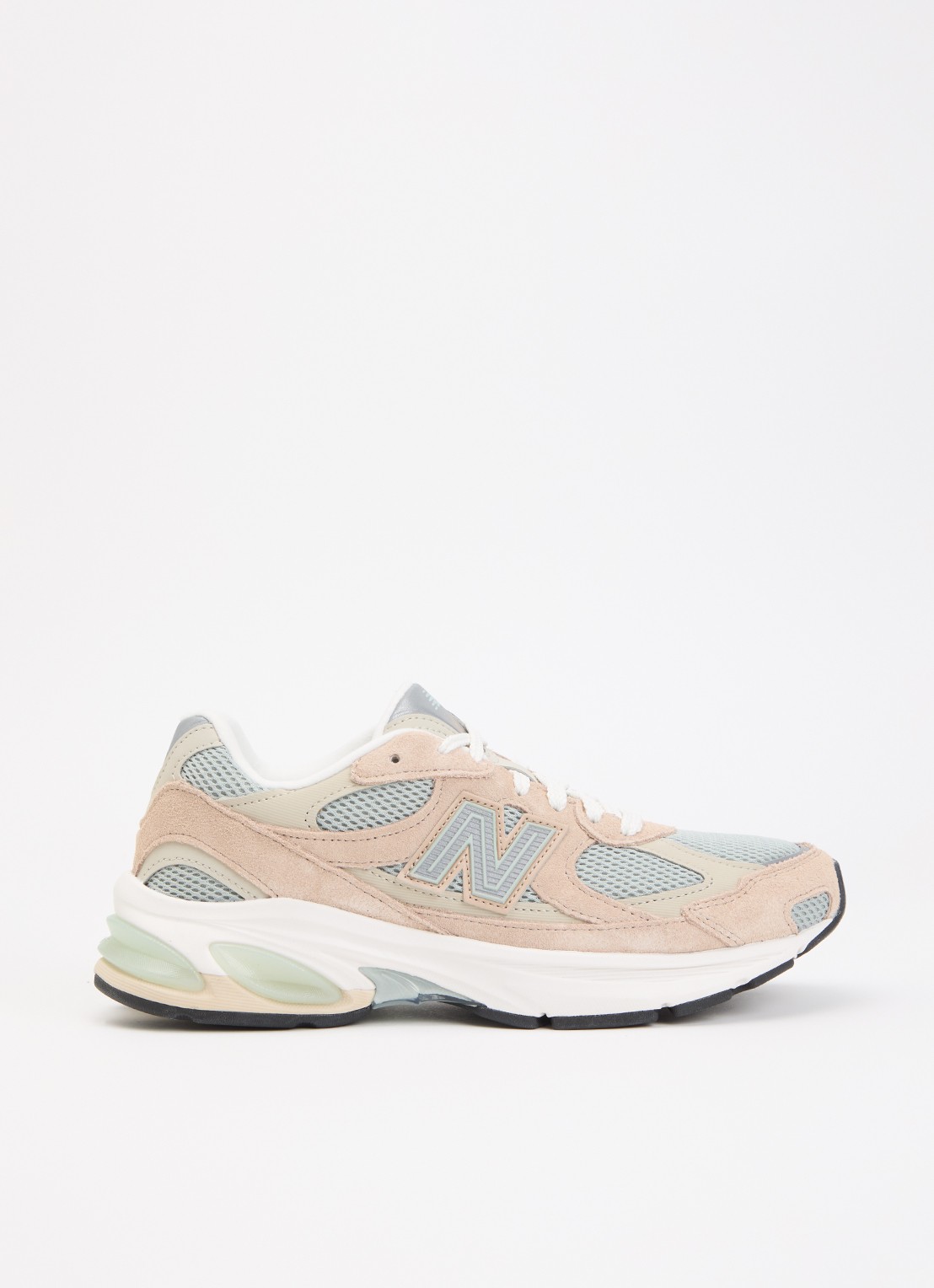 New Balance 2010 sneaker van mesh met details van nubuck - voorkant 5 beige