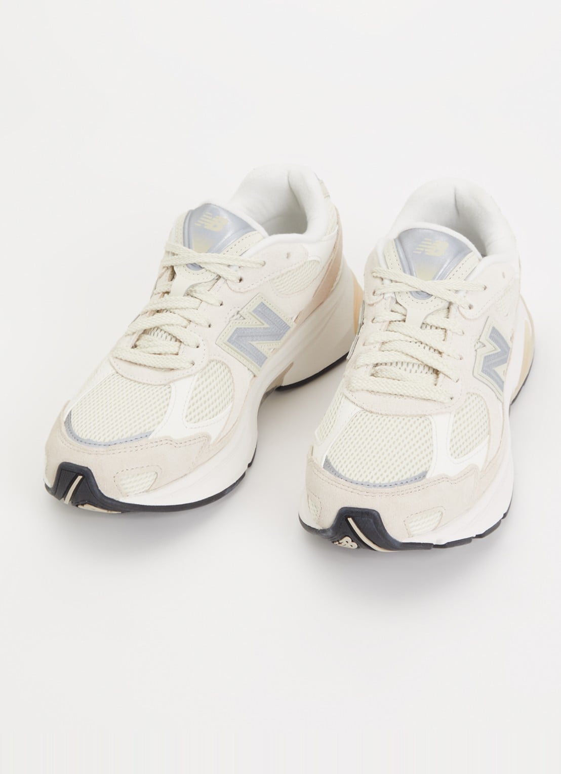 New Balance 2010 sneaker van mesh met suède details - detail creme