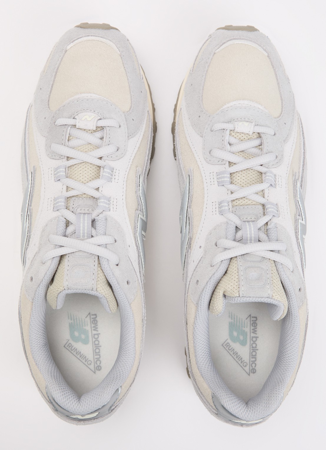 New Balance 204L sneaker met details van mesh - detail 4 lichtgrijs