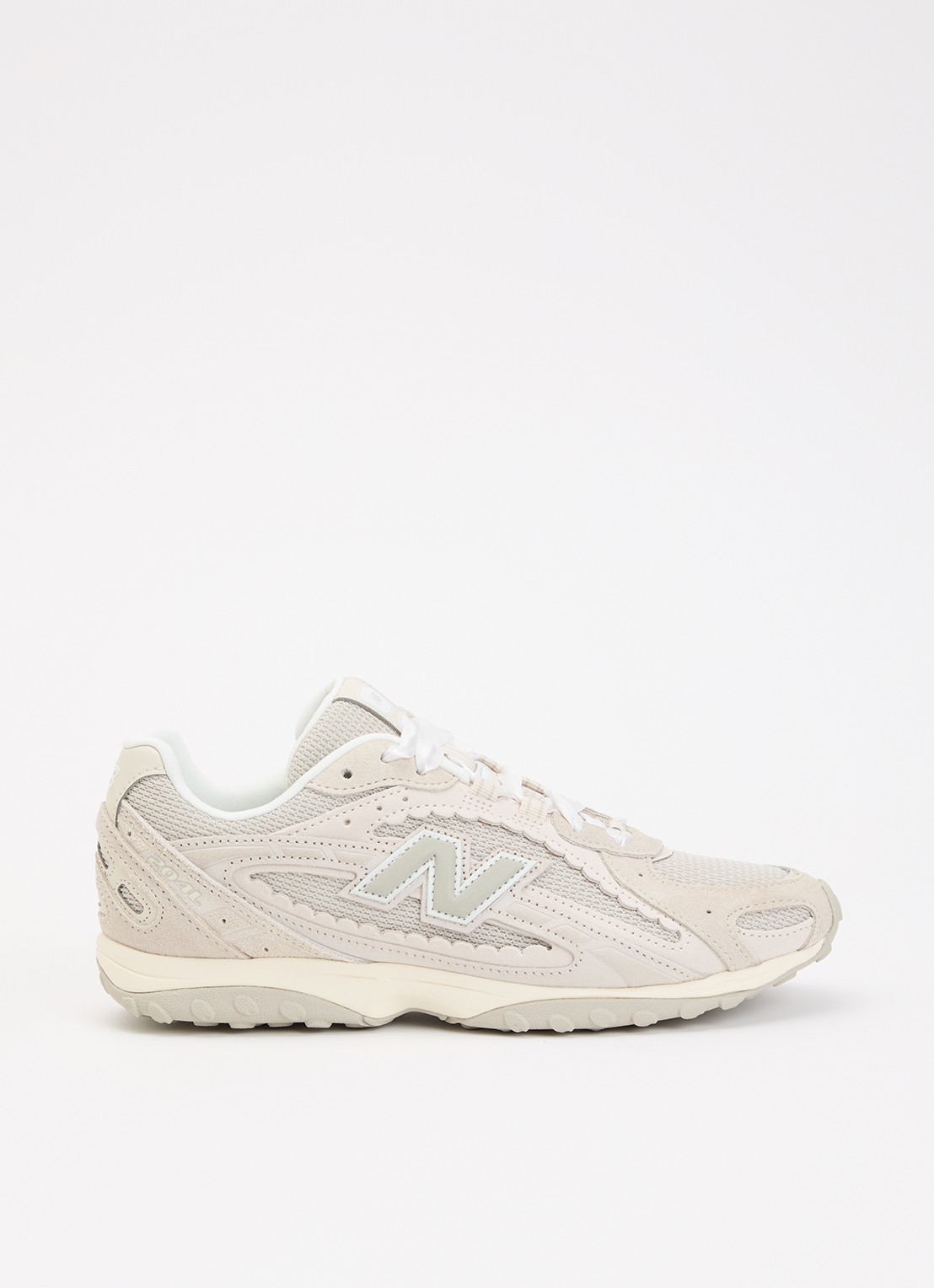 New Balance 204L sneaker van mesh met details van suède - voorkant 2 taupe