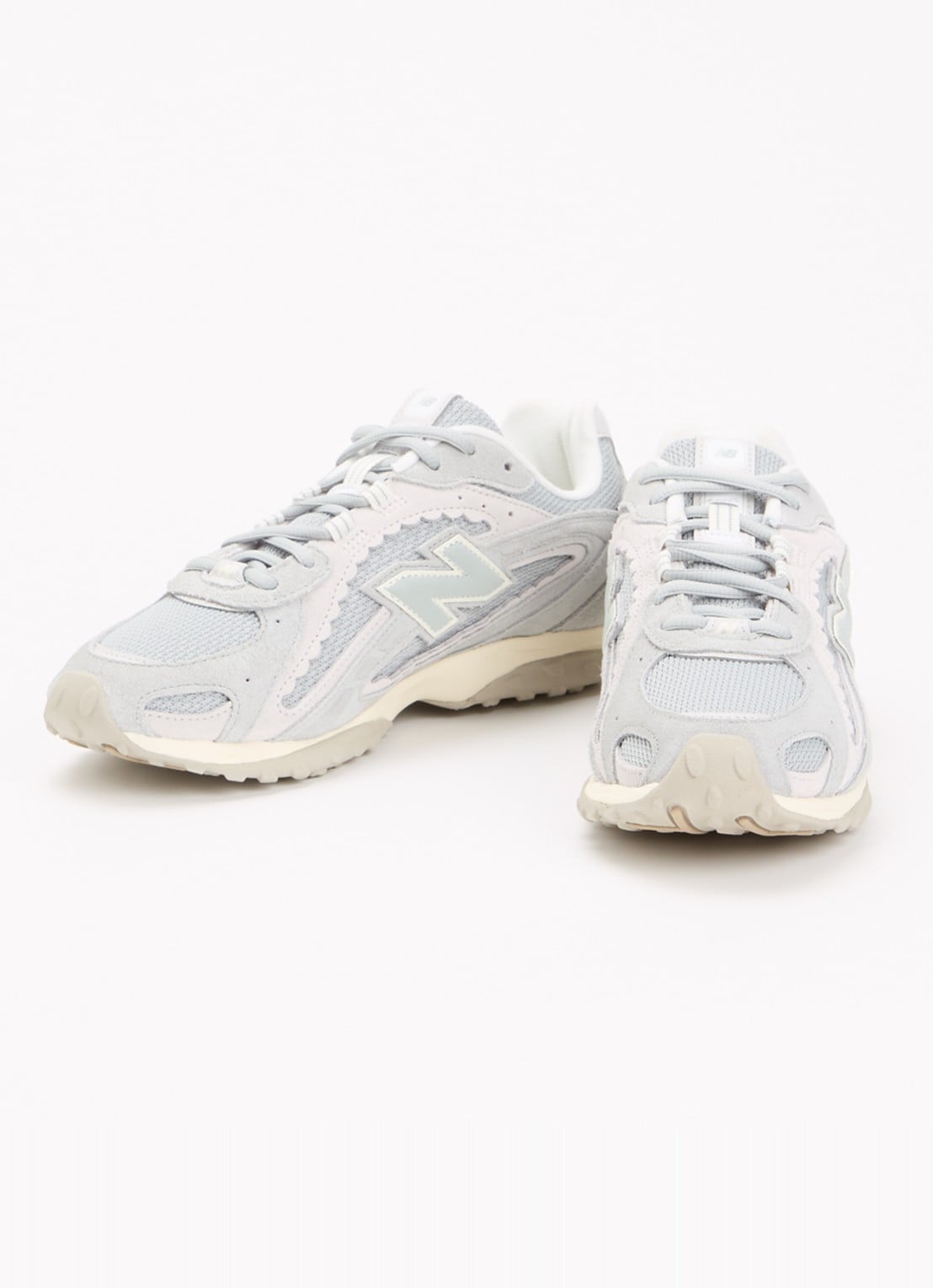 New Balance 204L sneaker van mesh met details van suède - detail 2 lichtgrijs