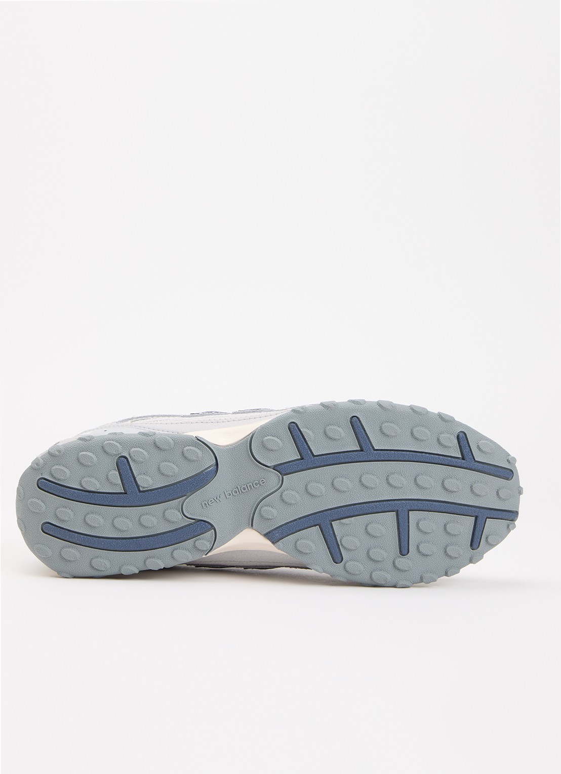 New Balance 204L sneaker van mesh met details van suède - detail 3 grijs