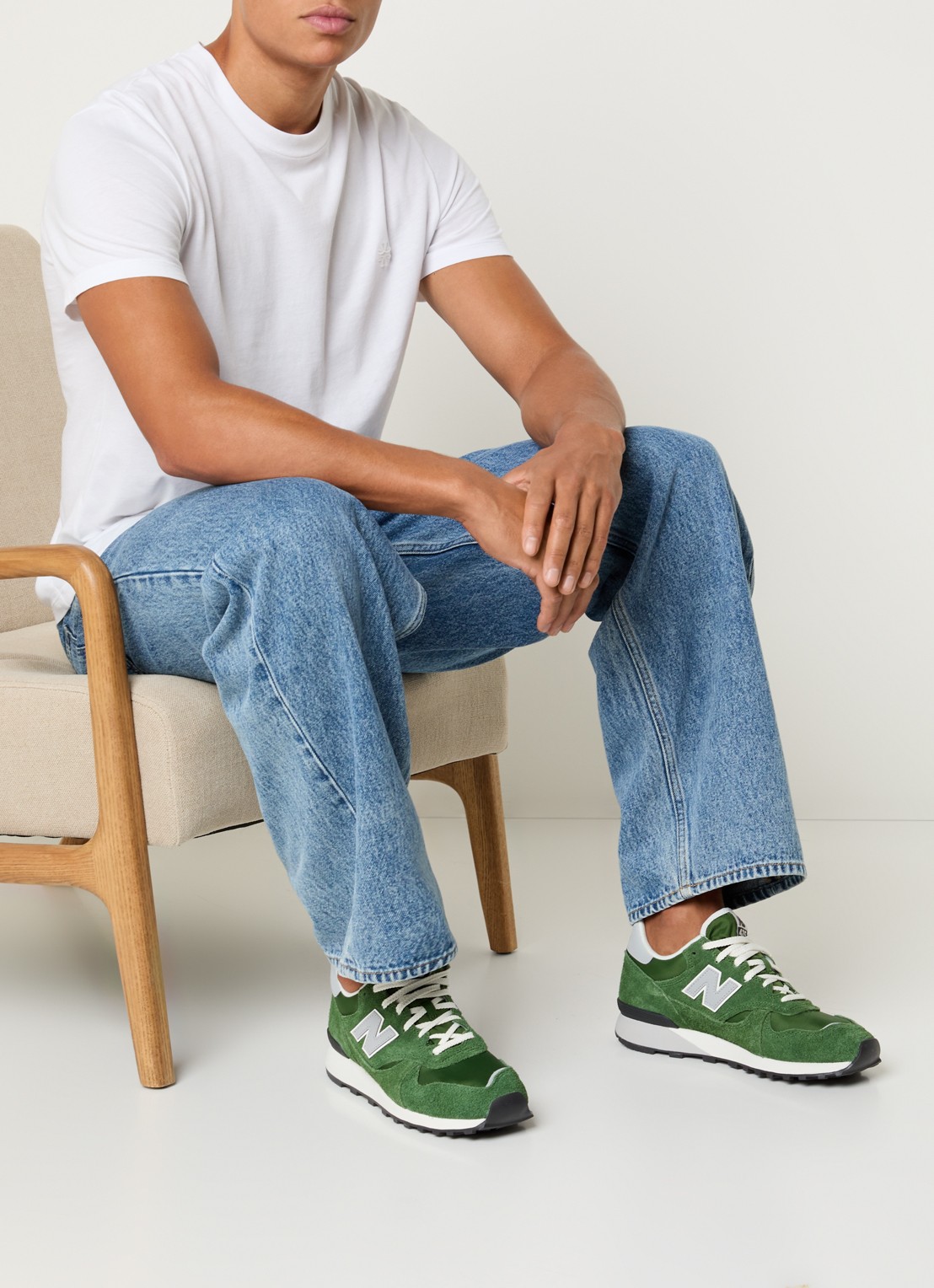 New Balance 475 sneaker met suède details - voorkant 2 groen