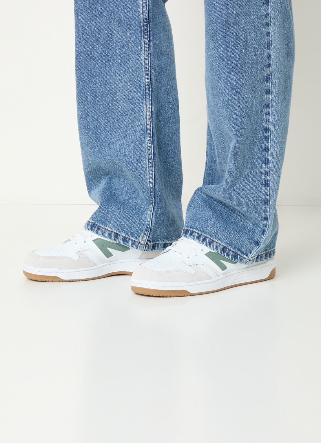 New Balance 480 sneaker van leer met suède details - voorkant 6 wit