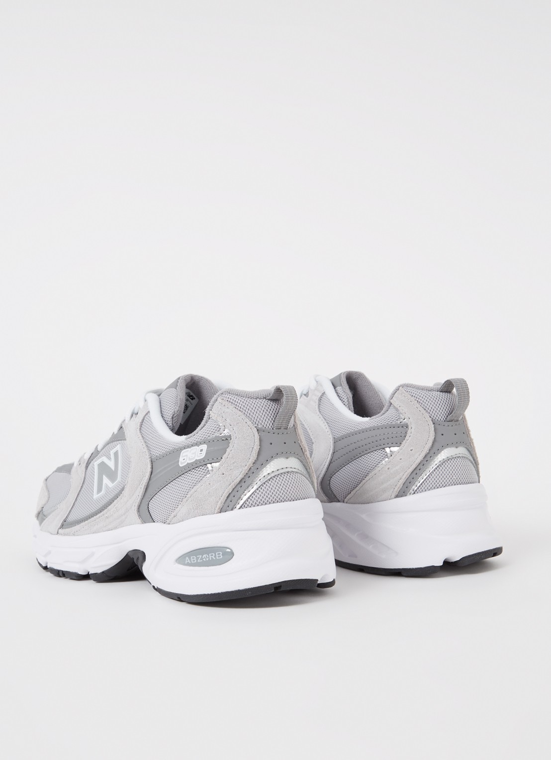 New Balance 530 sneaker met leren details - achterkant lichtgrijs