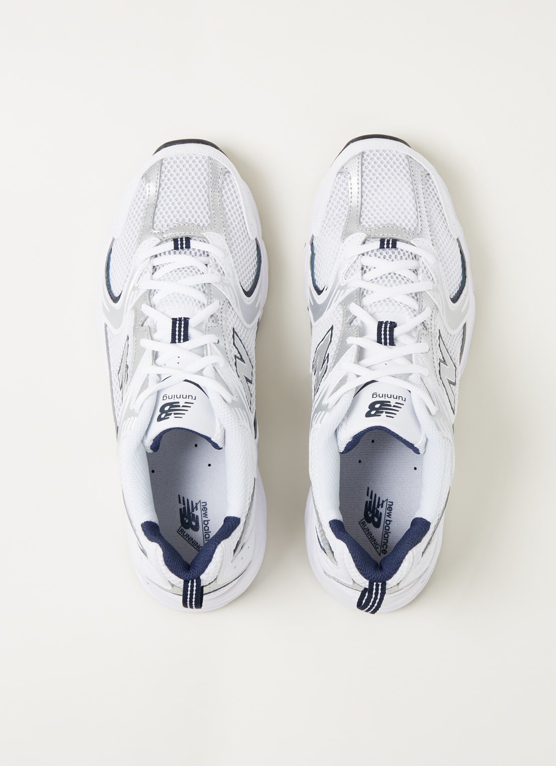 New Balance 530 sneaker met mesh details en metallic finish - MR530SG - detail 5 zilver