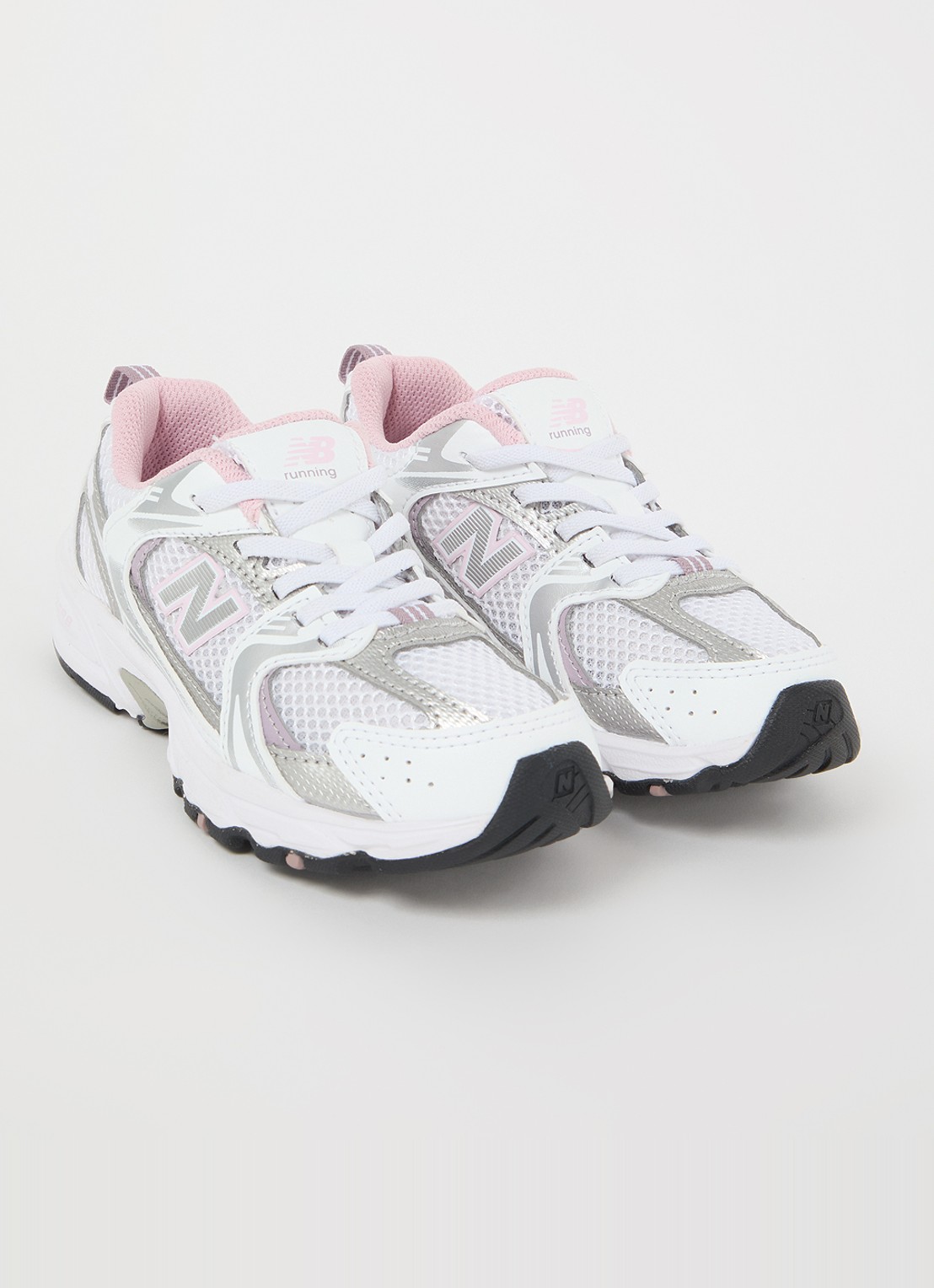 New Balance 530 sneaker met mesh details - voorkant 2 lichtroze
