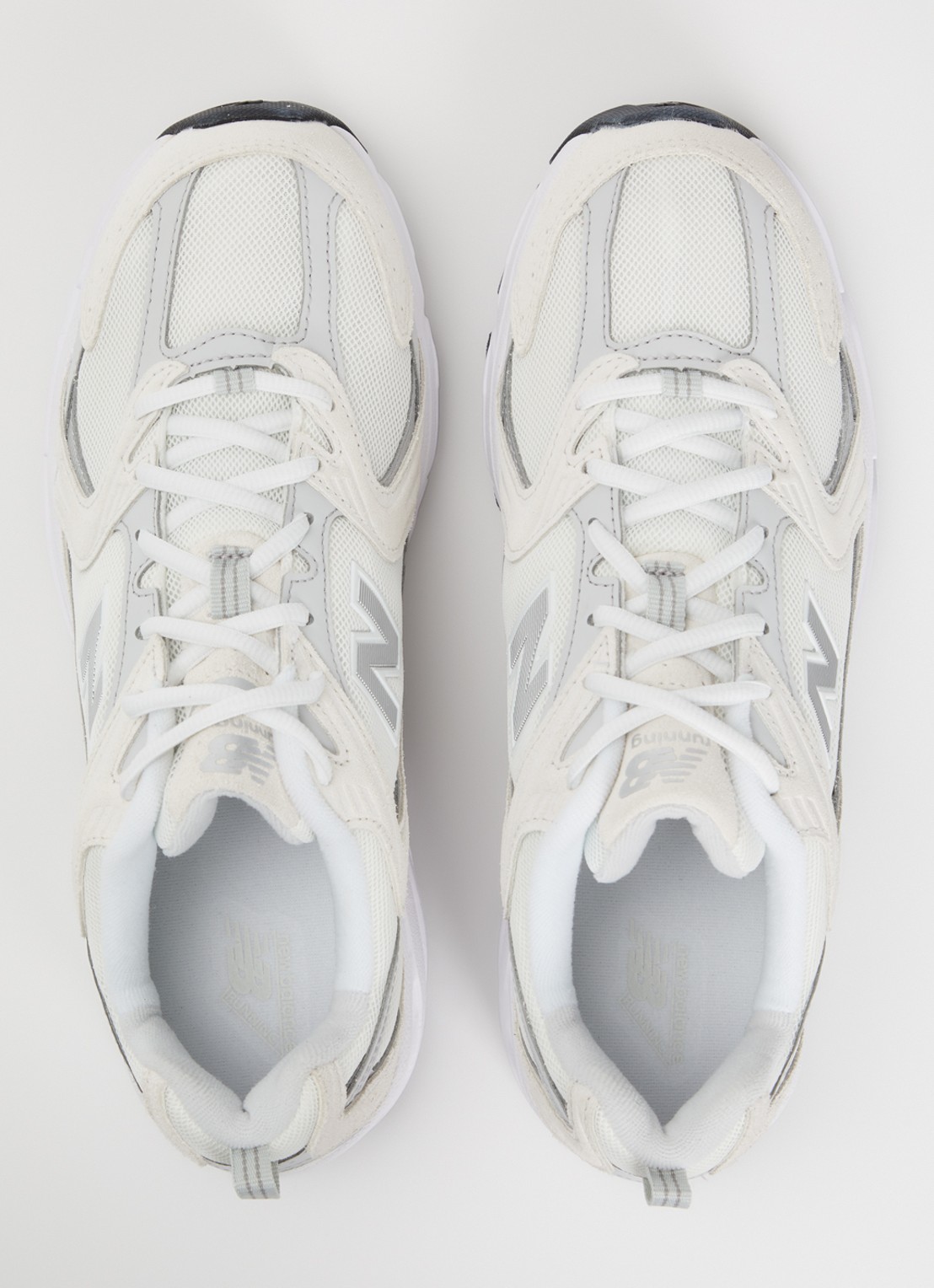 New Balance 530 sneaker met suède details - detail 2 lichtgrijs