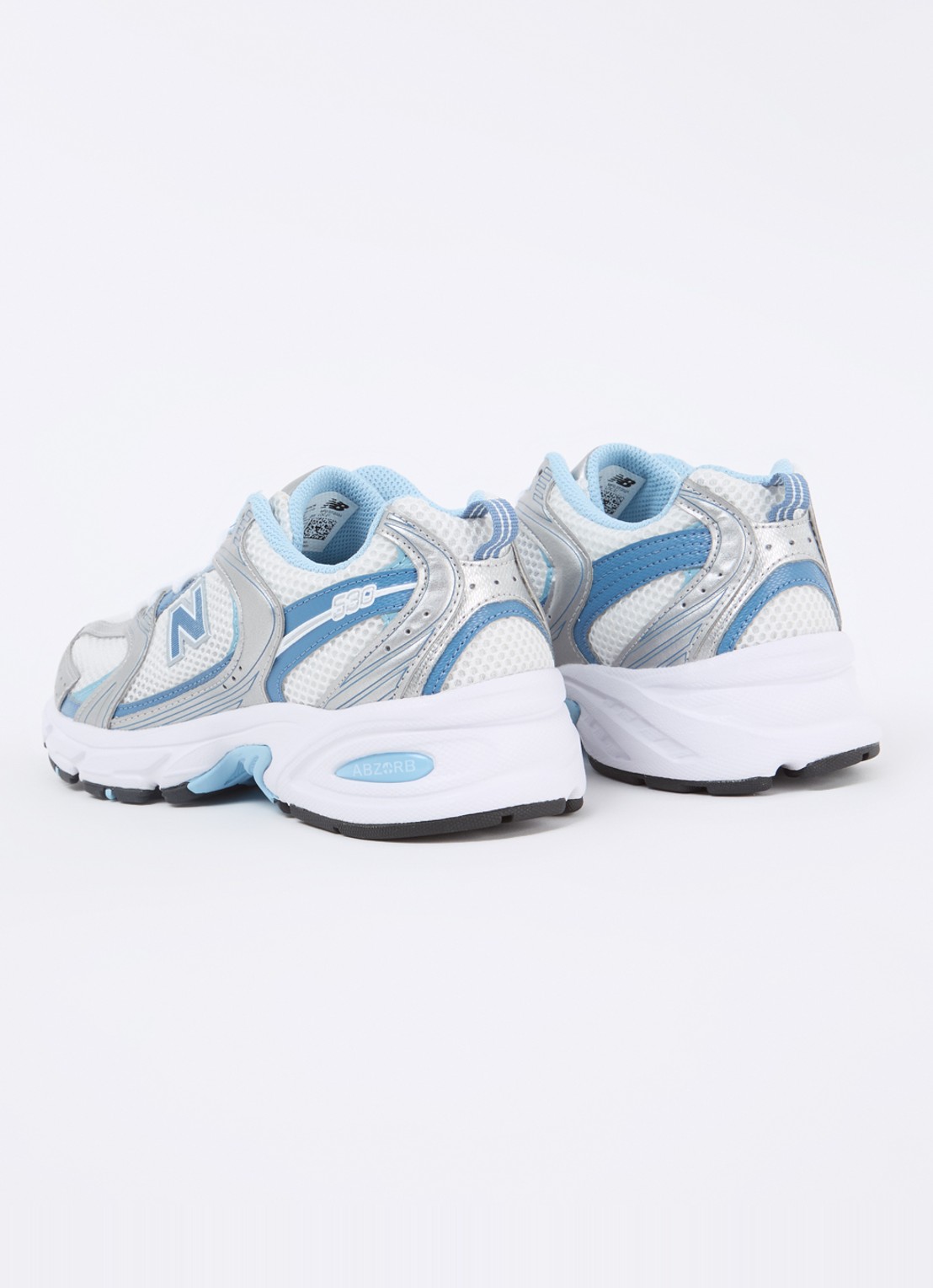 New Balance 530 sneaker van mesh met leren details - achterkant lichtblauw
