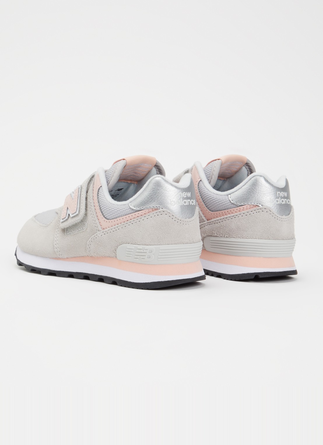 New Balance 574 sneaker met suède details - achterkant grijs
