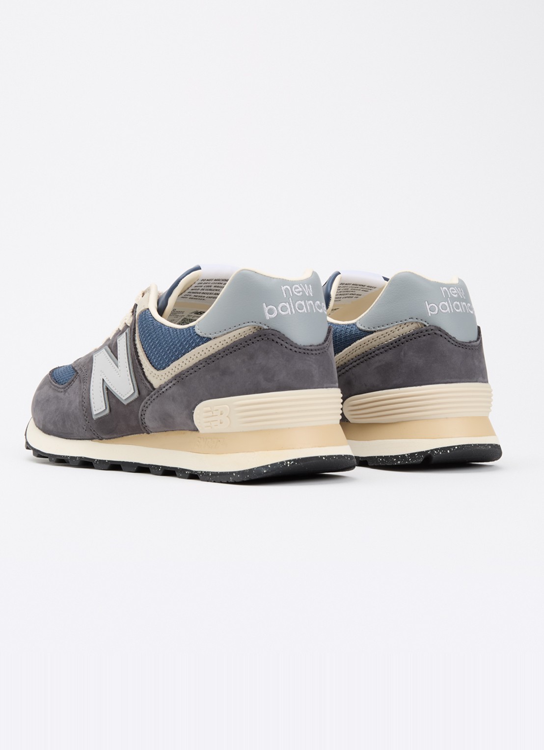 New Balance 574 sneaker van met suède en mesh details - achterkant 3 indigo