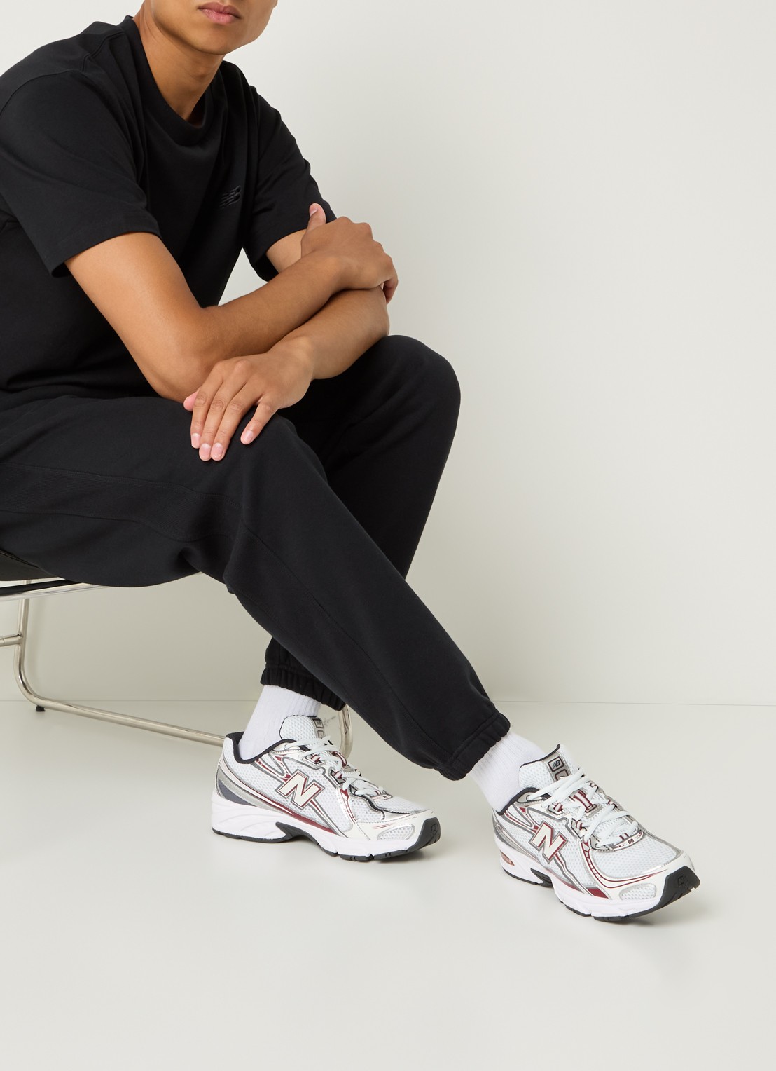 New Balance 740 sneaker met mesh details - voorkant 2 wit