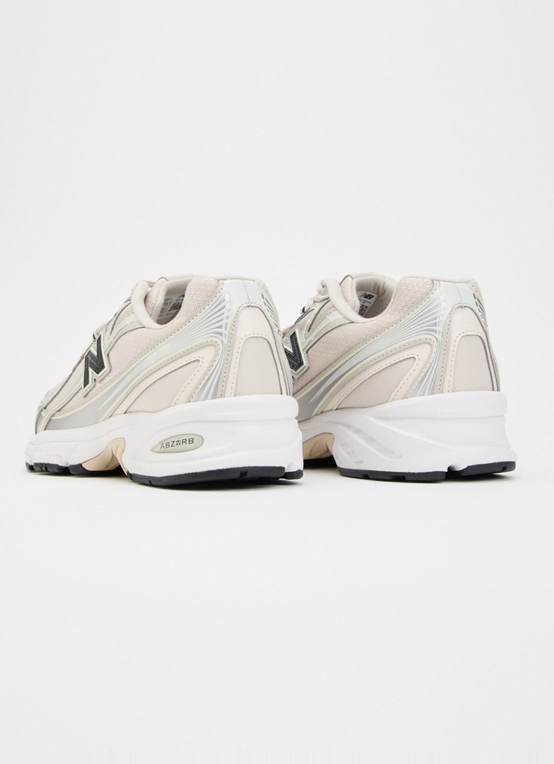 New Balance 740 sneaker met mesh details - achterkant 5 beige