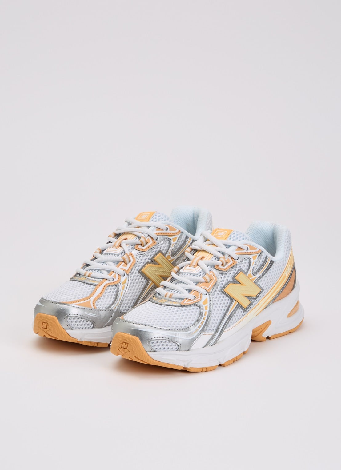 New Balance 740 sneaker met mesh details - detail 2 oranje