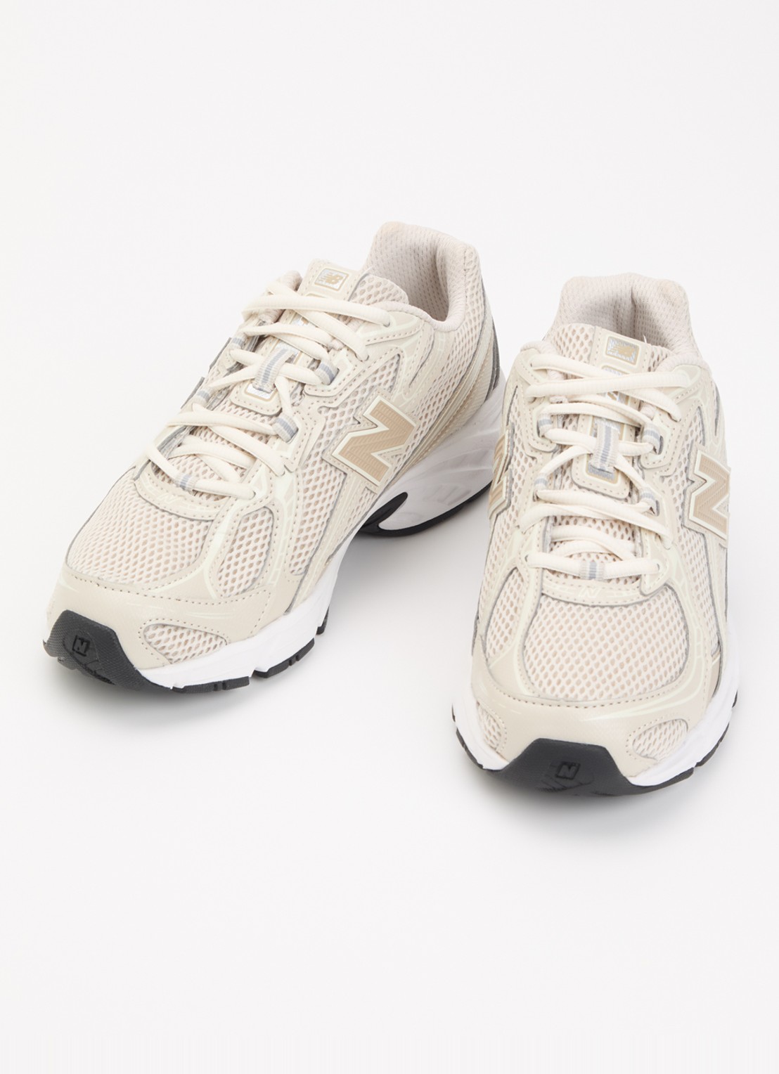 New Balance 740 sneaker met mesh details - voorkant 2 beige