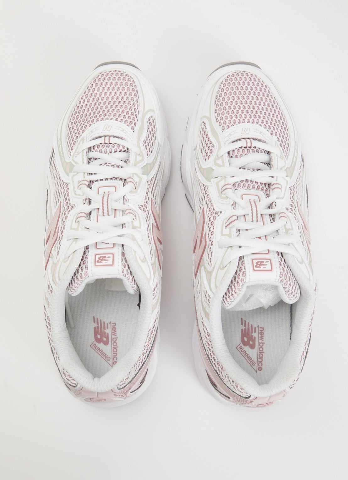 New Balance 740 sneaker van mesh met metallic finish - detail 4 roze
