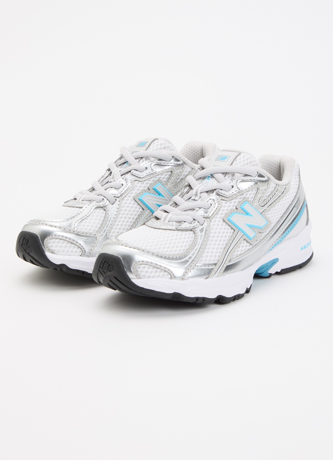New Balance 740 sneaker van mesh met metallic finish - voorkant 3 aquablauw