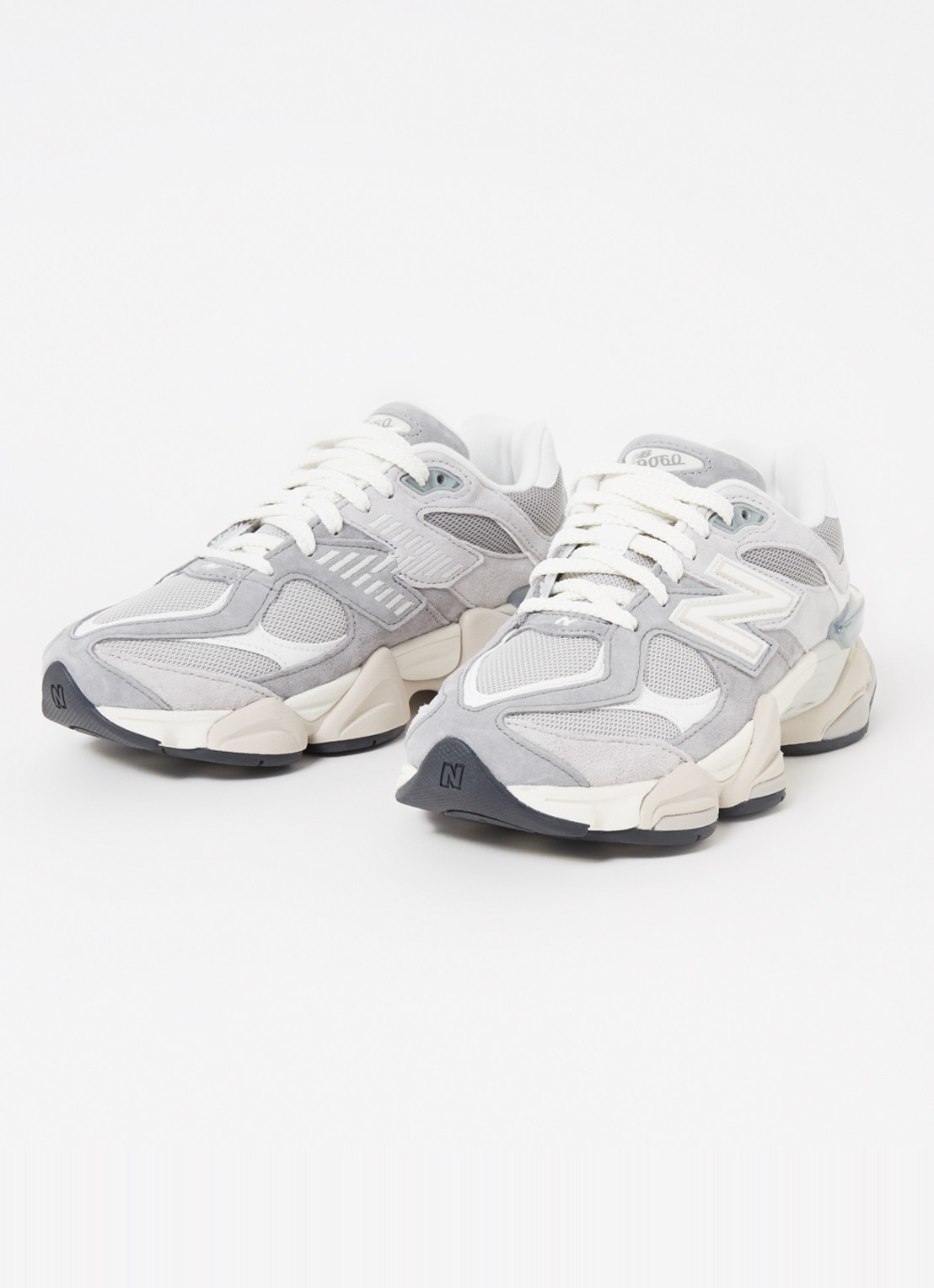 New Balance 9060 sneaker met mesh details - detail 4 lichtgrijs