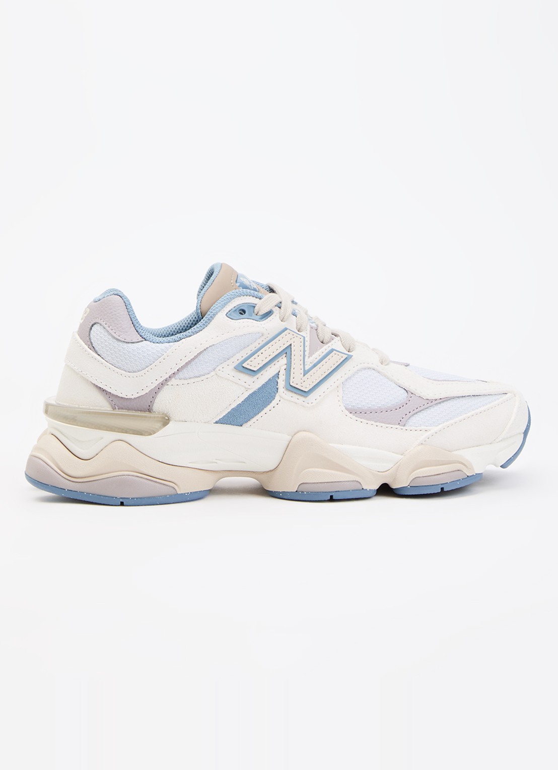 New Balance 9060 sneaker met mesh details - voorkant creme