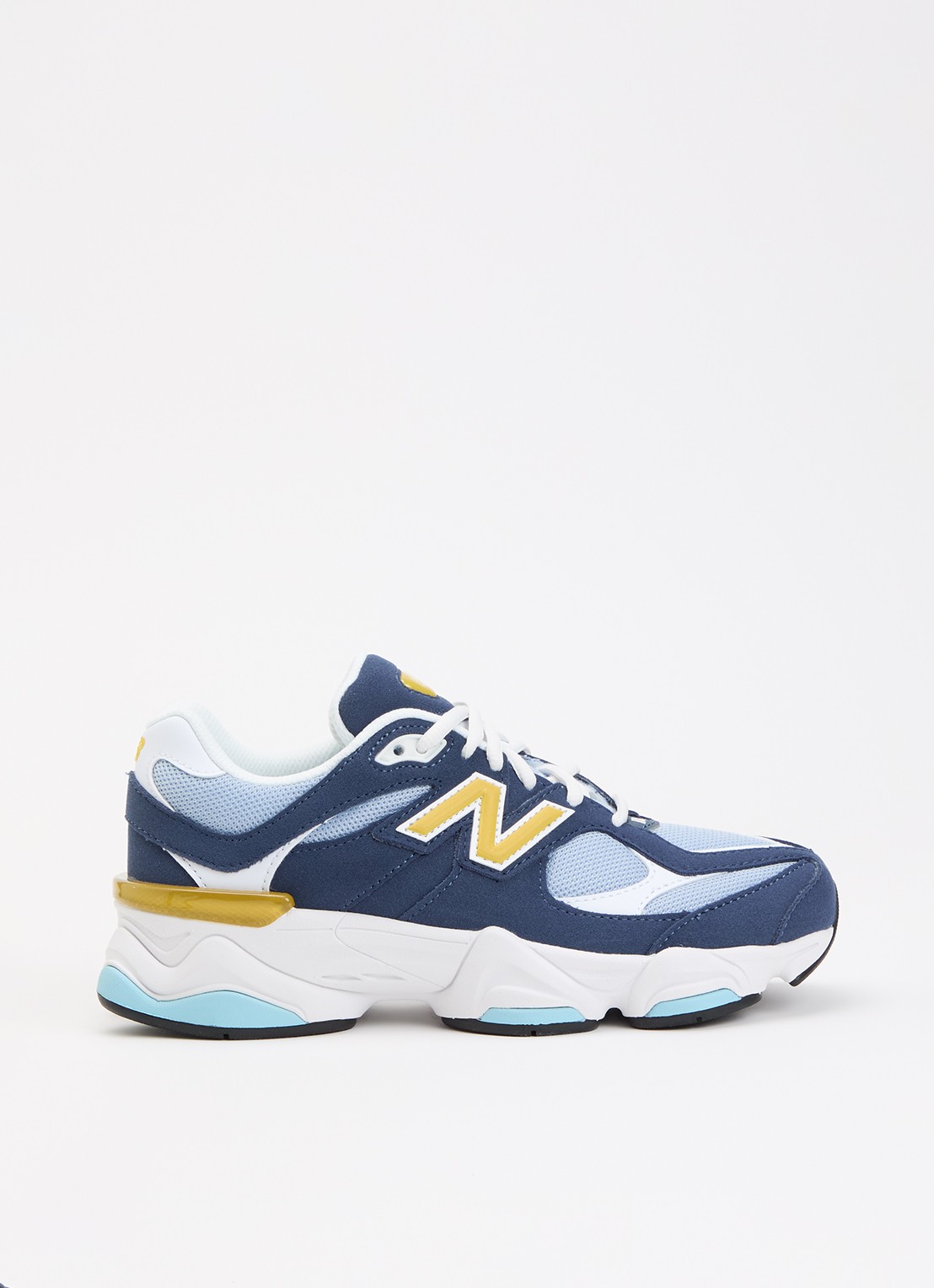 New Balance 9060 sneaker met mesh details - voorkant 3 indigo