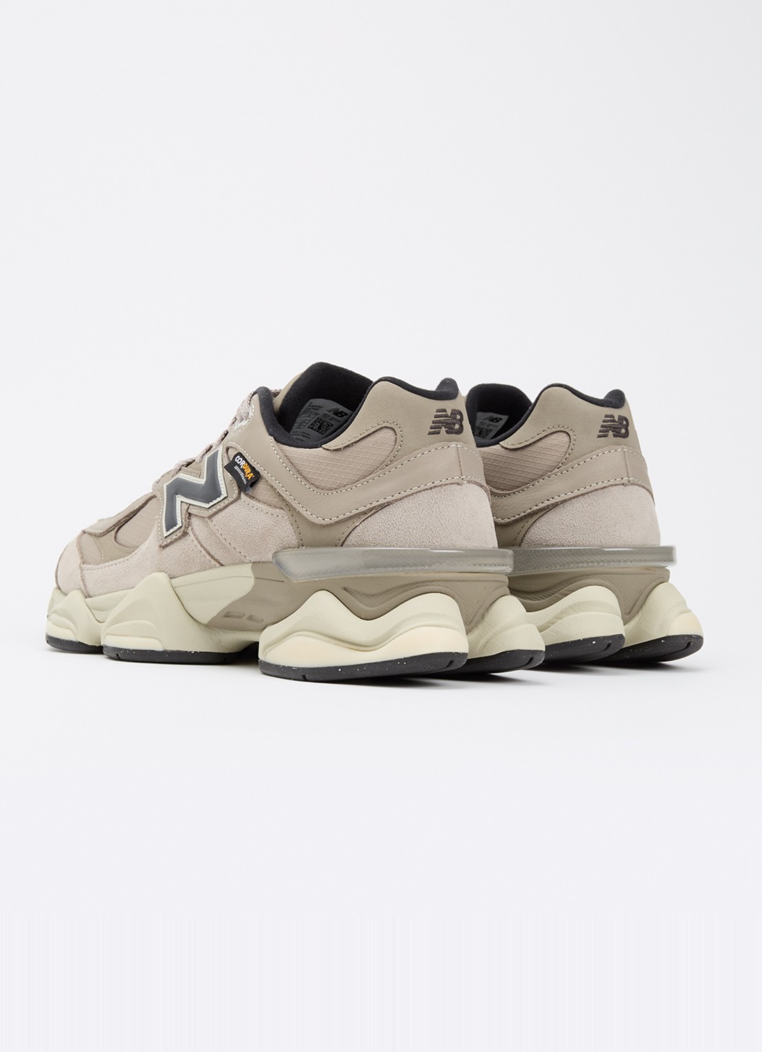 New Balance 9060 sneaker met mesh en suède details - achterkant 3 beige
