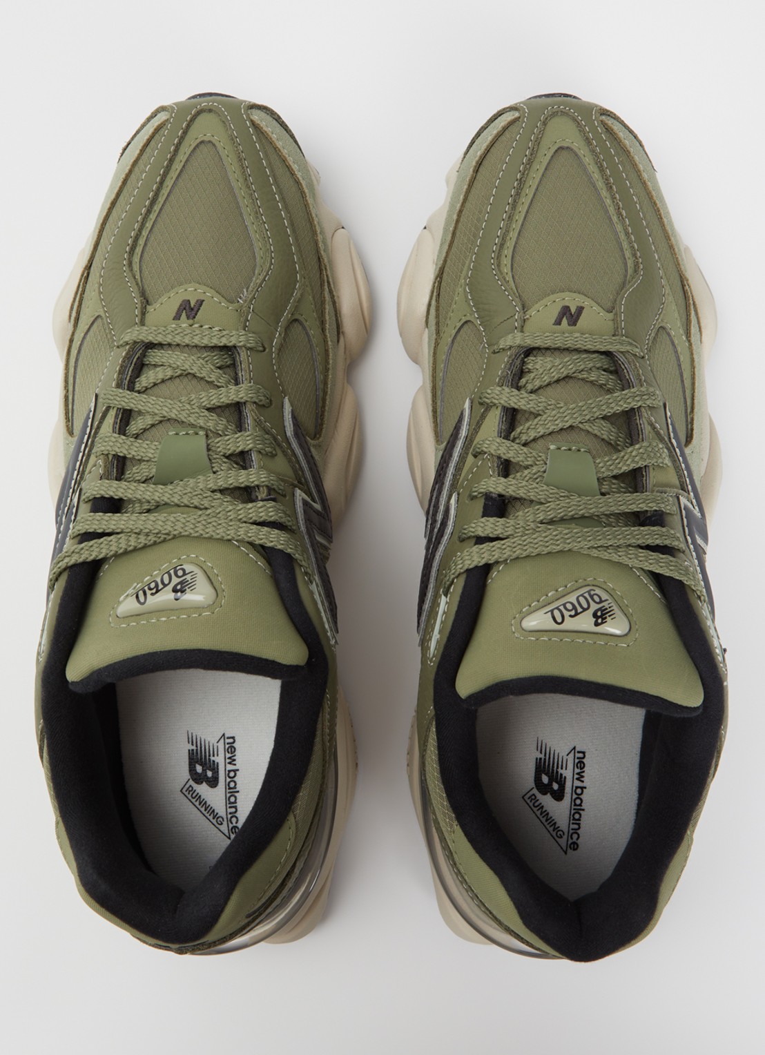 New Balance 9060 sneaker met mesh en suède details - detail 4 legergroen
