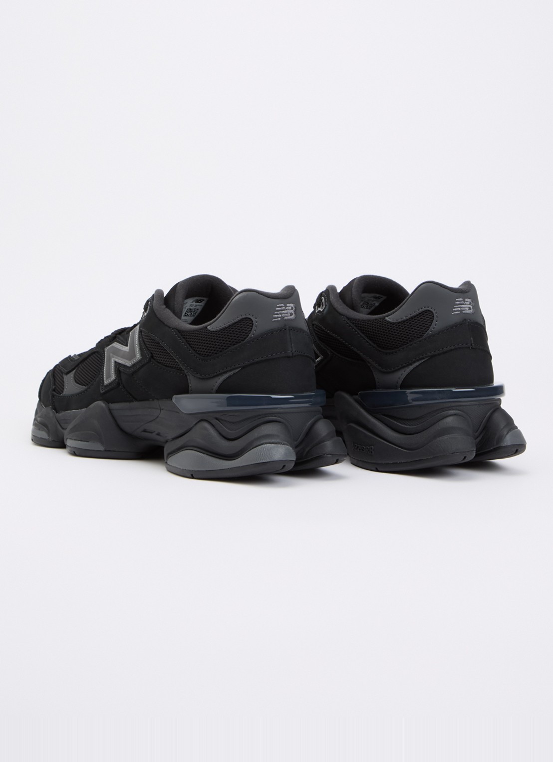 New Balance 9060 sneaker met suède details - achterkant zwart