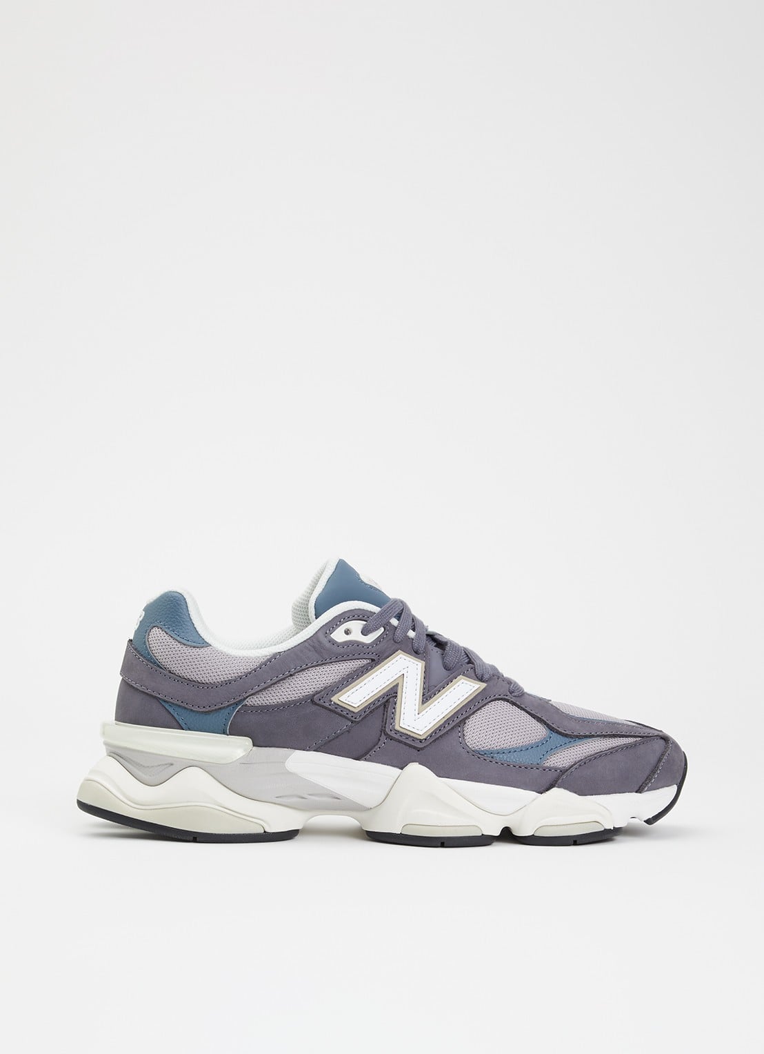 New Balance 9060 sneaker van leer met logo - voorkant 2 violet