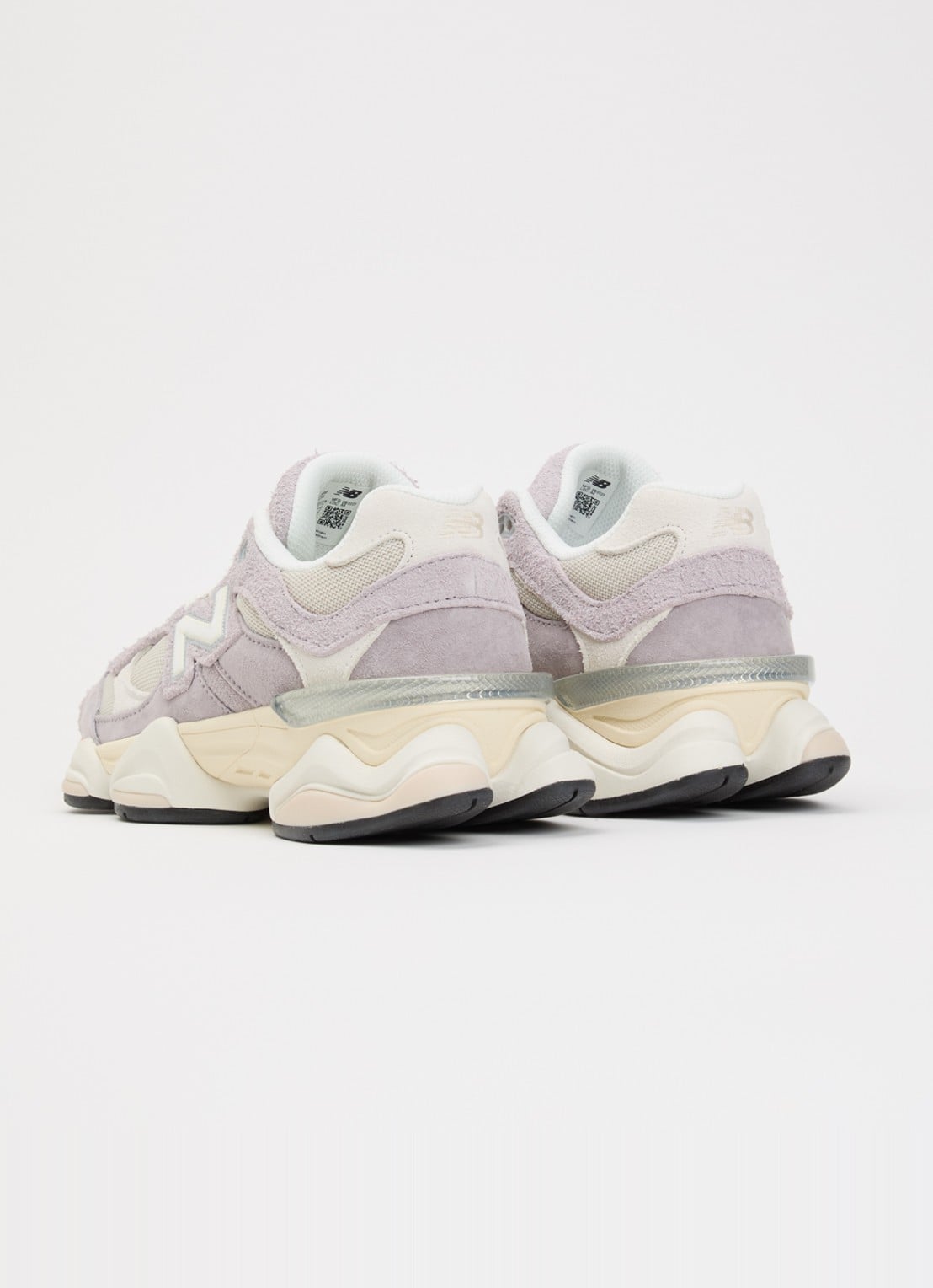 New Balance 9060 sneaker van mesh met logo - achterkant lila
