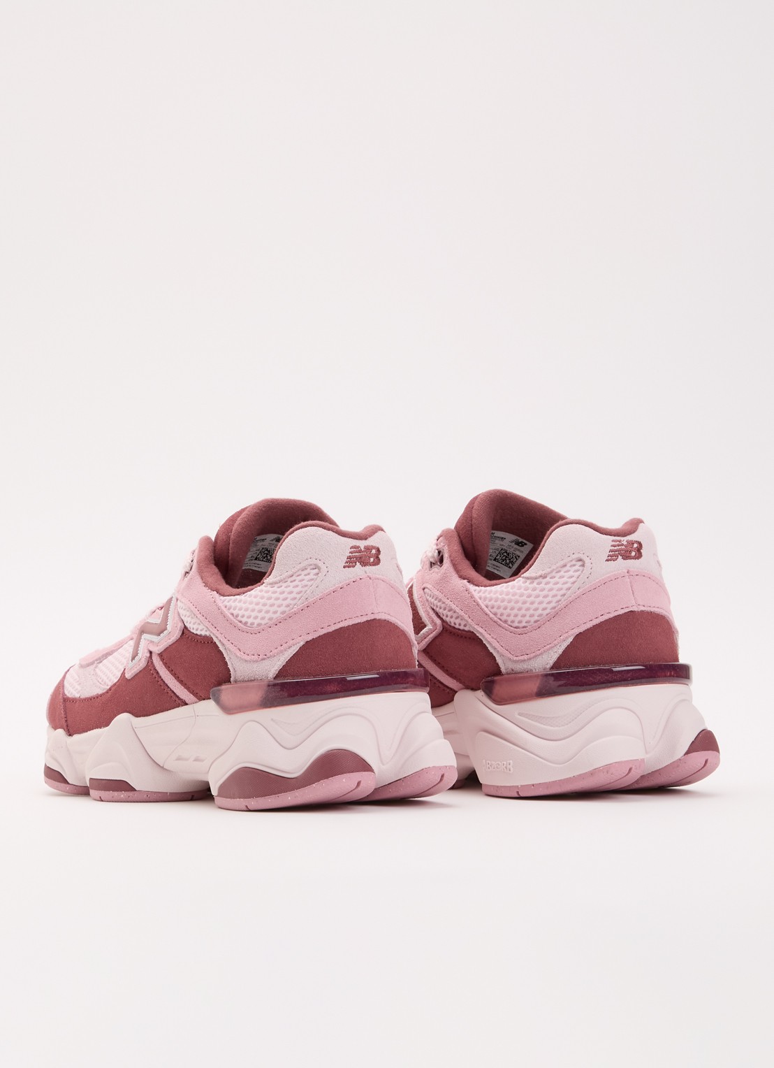 New Balance 9060 sneaker van suède met mesh details - achterkant 5 roze