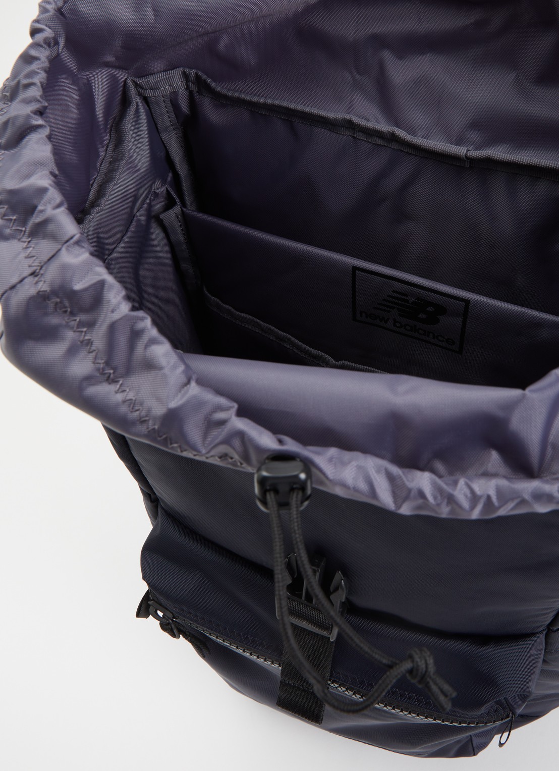 New Balance Elevate rugzak met 16 inch laptopvak - detail donkerblauw