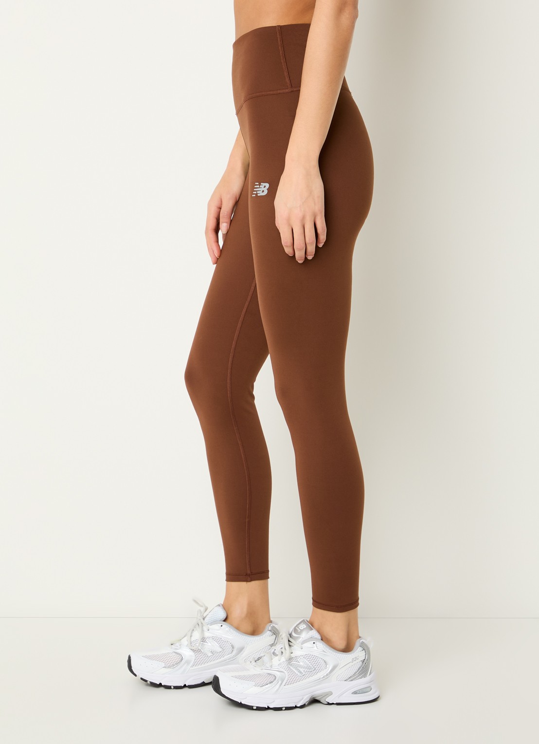 New Balance Harmony high waist trainingslegging met logoprint - detail 4 roodbruin