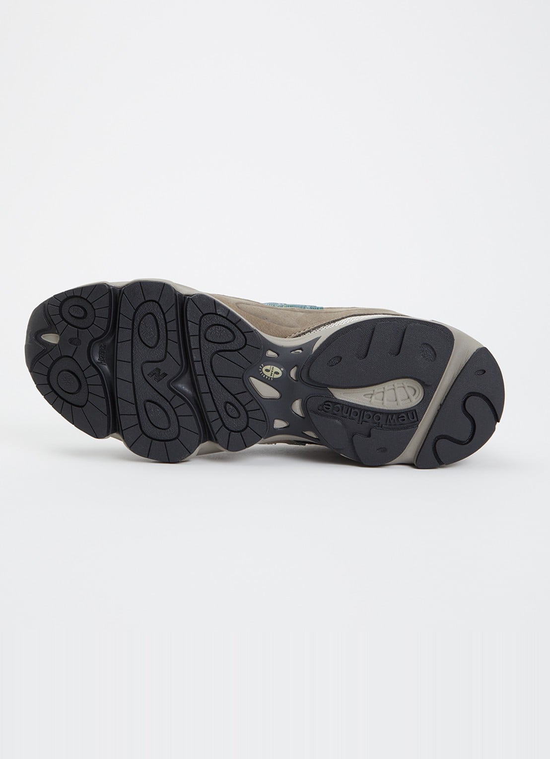 New Balance M1000 sneaker van mesh met suède details - detail 3 beige