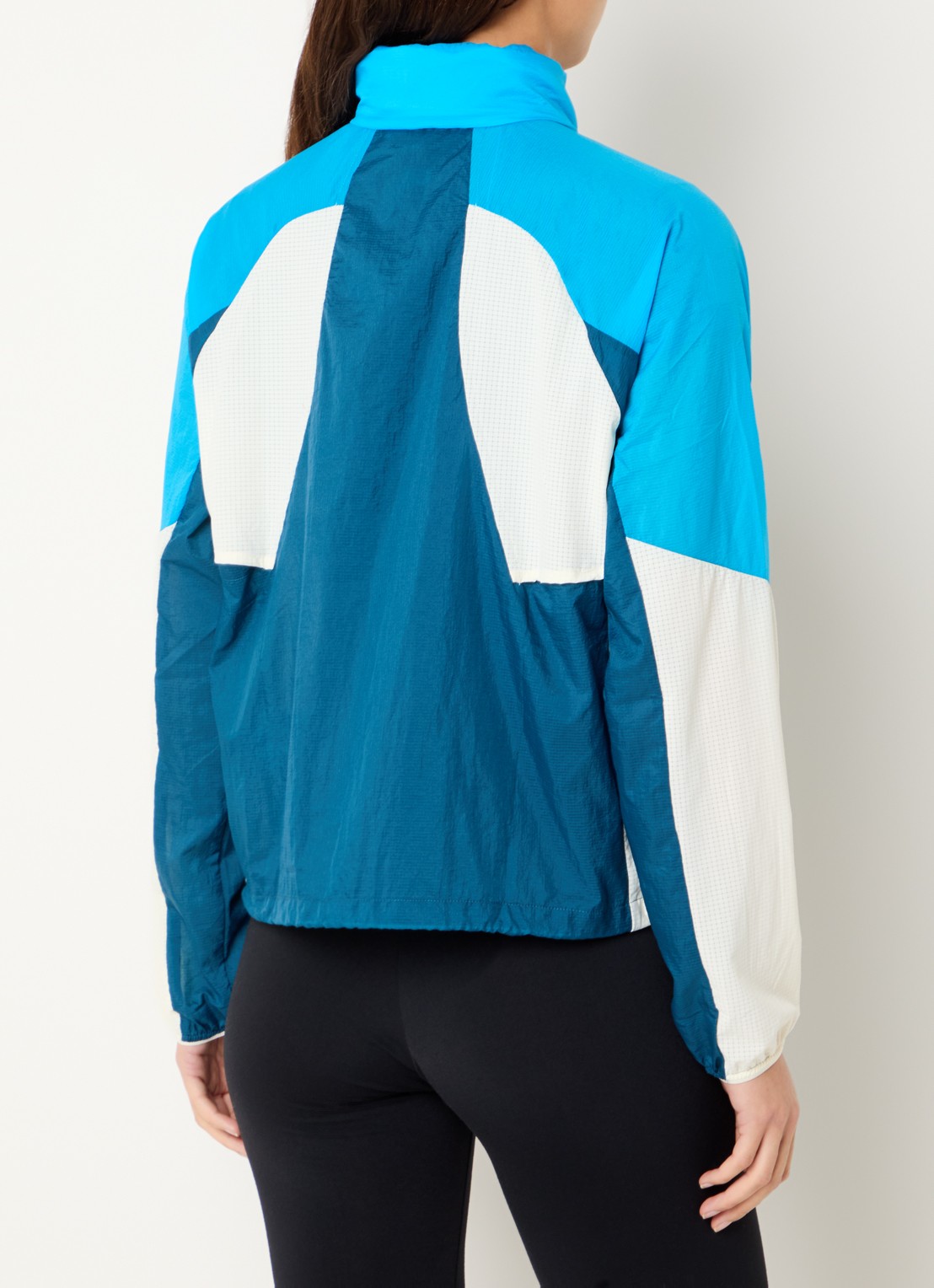 New Balance RC windjack met opbergbare capuchon - achterkant 4 aquablauw