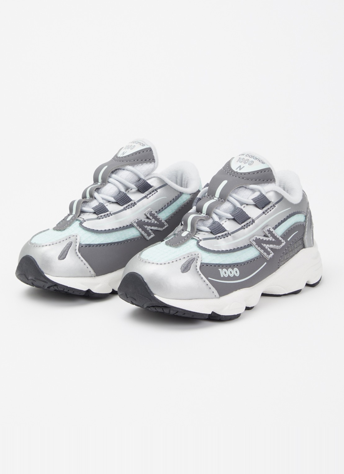 New Balance Sneaker van mesh met logo - voorkant 2 grijs
