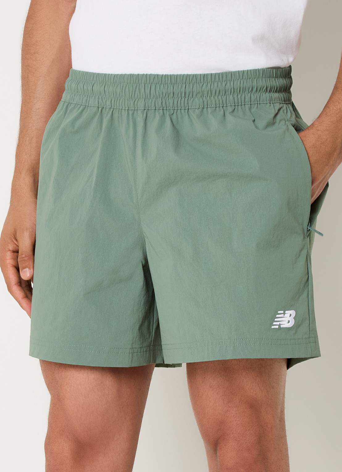 New Balance Straight fit korte broek met logoborduring - detail 2 groen