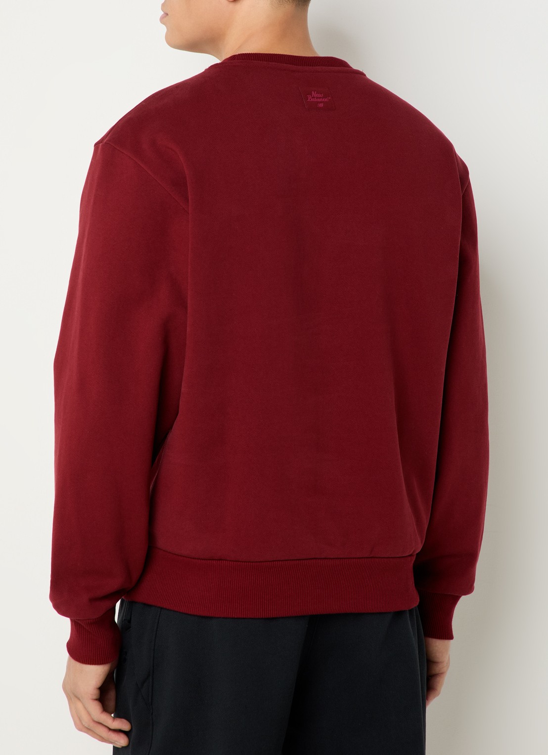 New Balance Sweater met logo - achterkant bordeauxrood