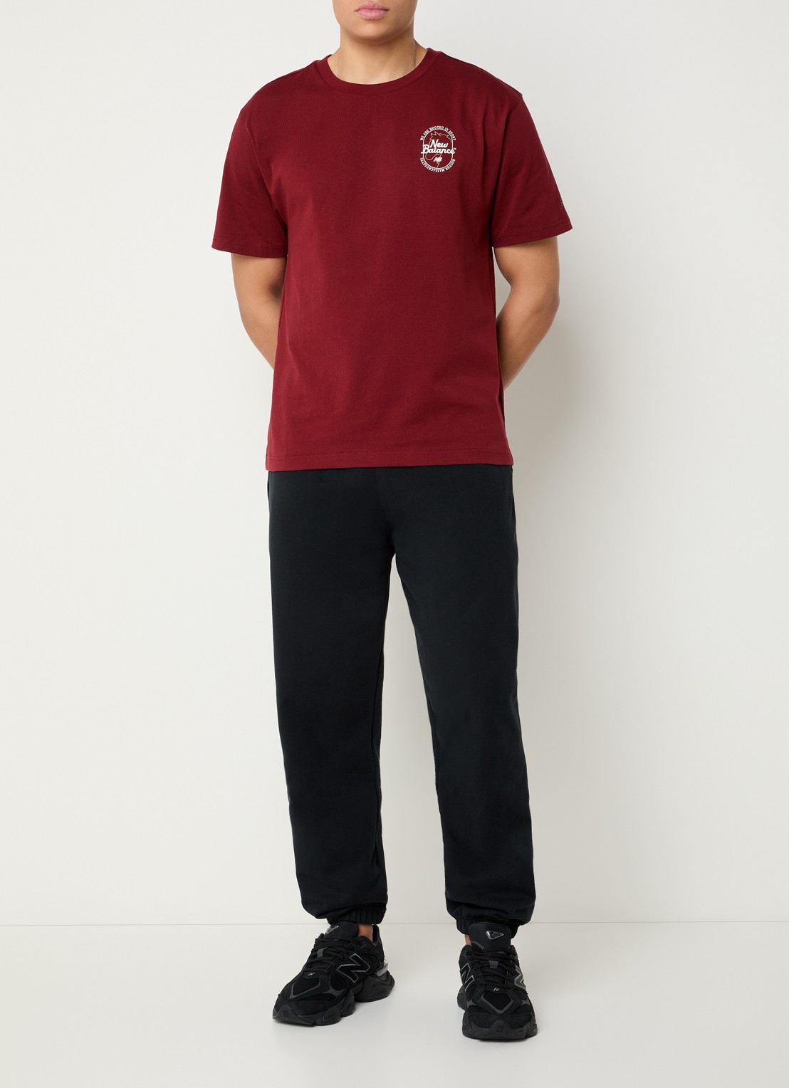 New Balance T-shirt met logo - voorkant 2 bordeauxrood
