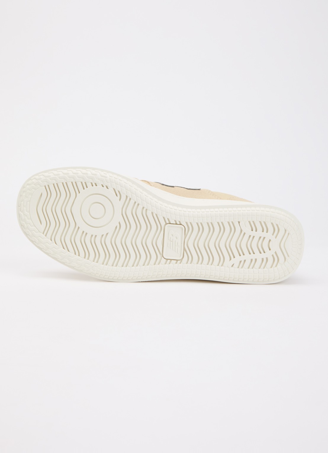 New Balance T500 sneaker van suède - detail 5 zand