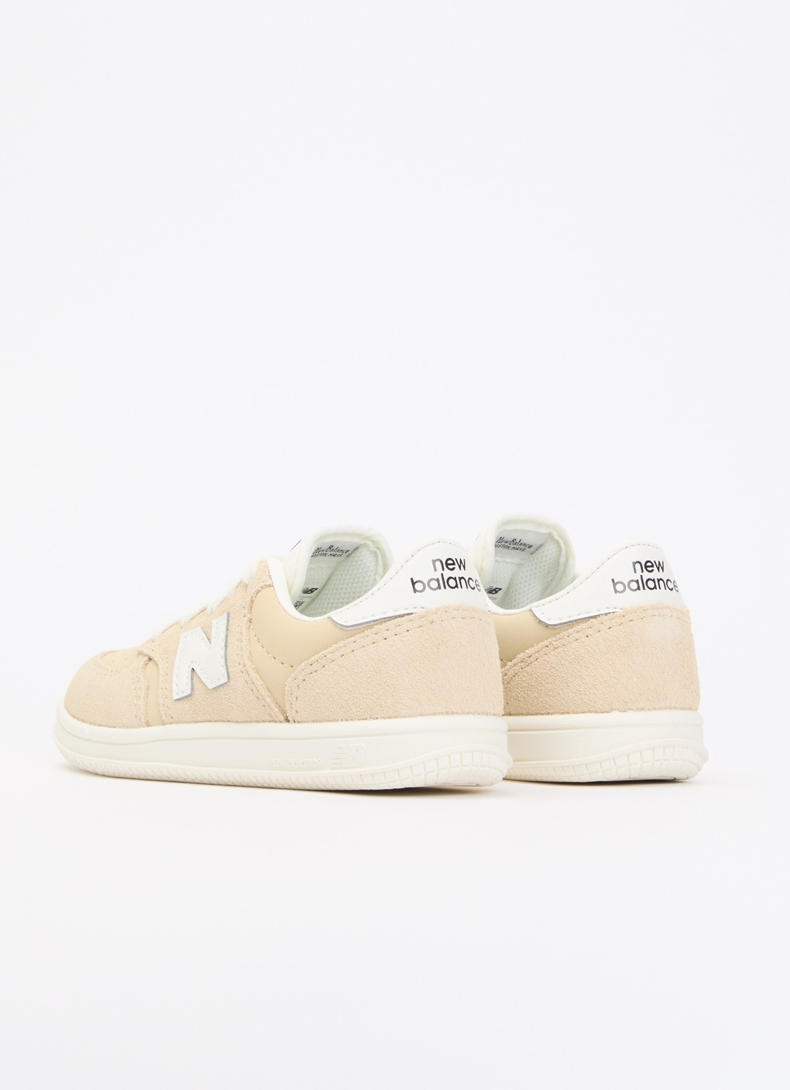 New Balance T500 sneaker van suède - achterkant 3 beige