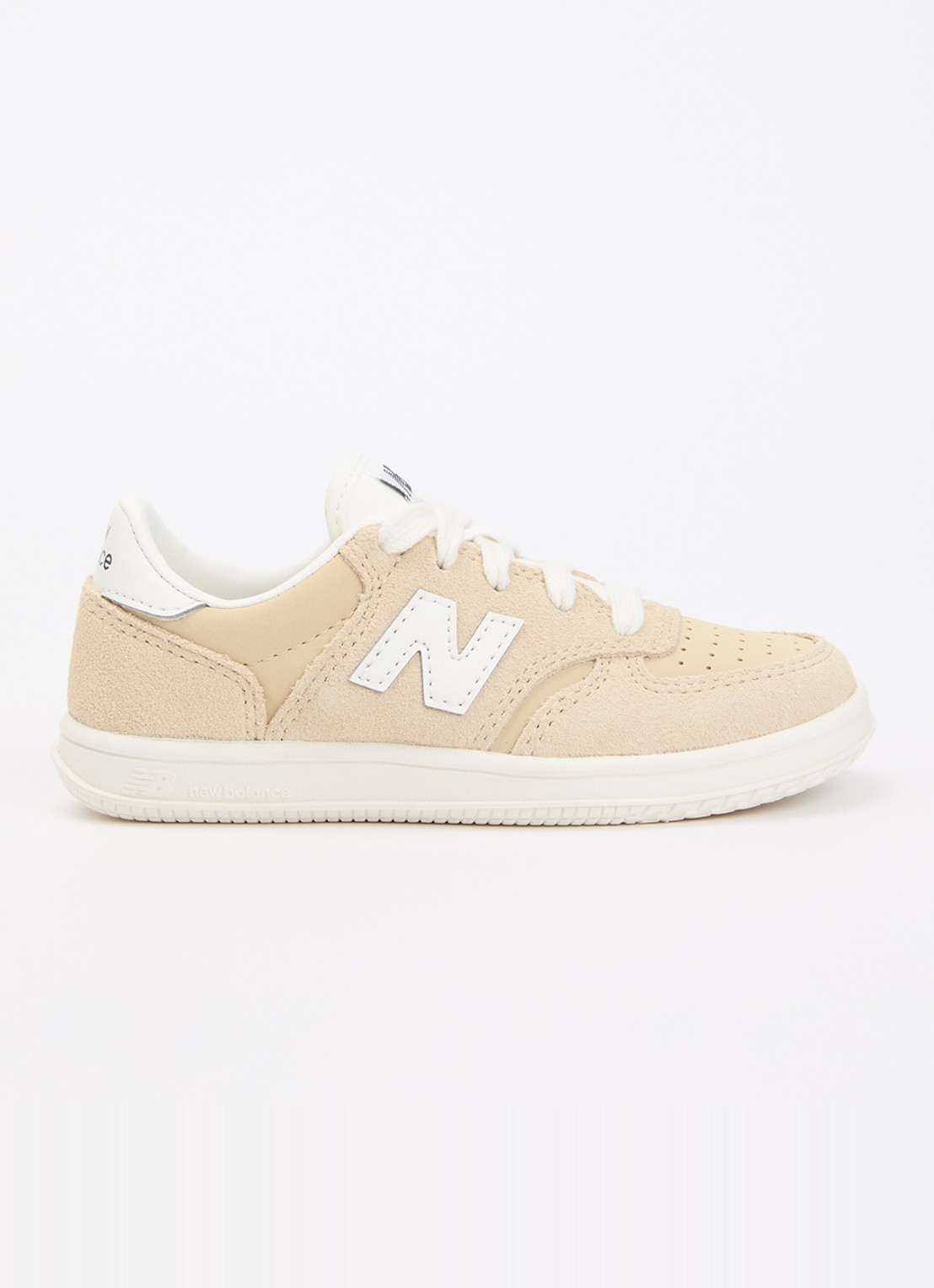 New Balance T500 sneaker van suède - voorkant beige
