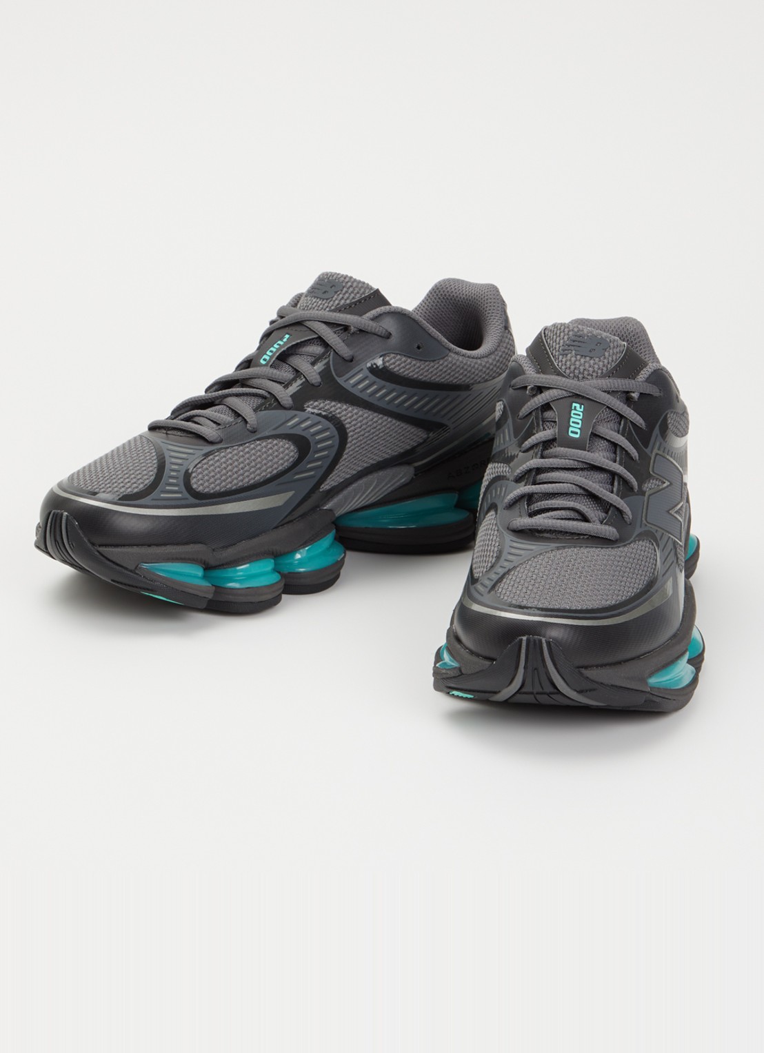 New Balance U20027 sneaker van mesh met logo - detail 2 middengrijs