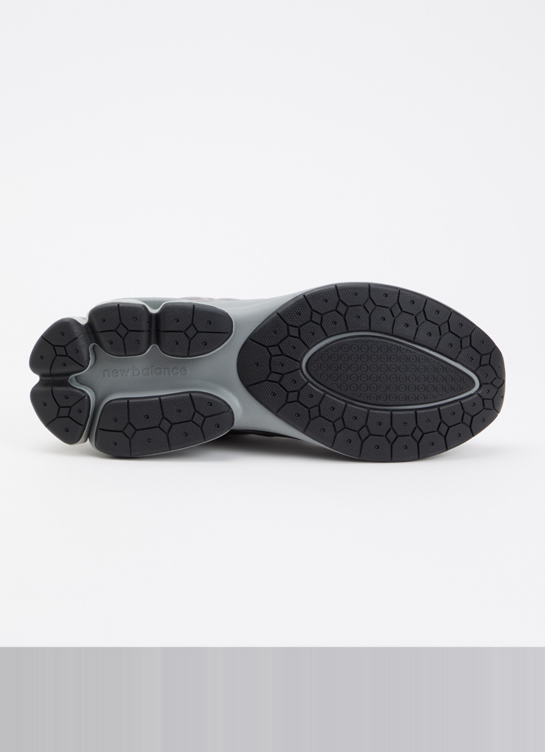New Balance U5030 sneaker met logo en metallic finish  - detail 5 grijs